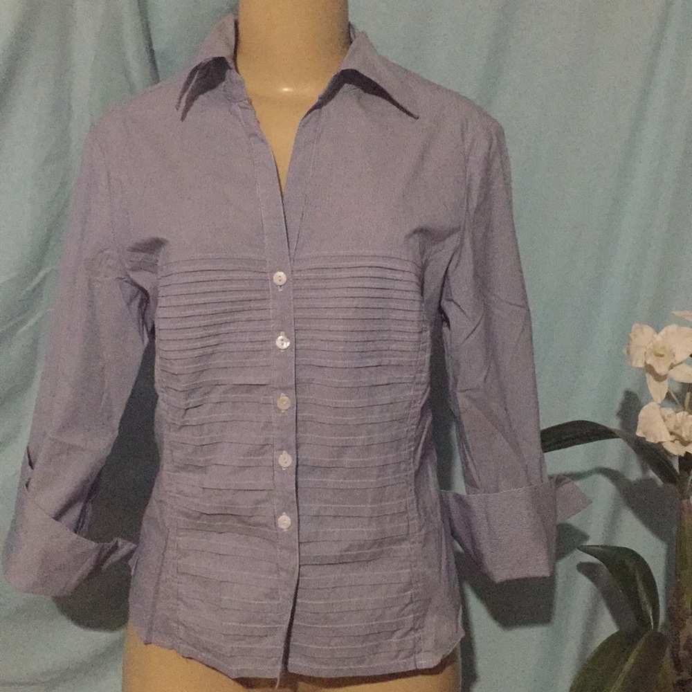 Tracy M Clothing Top Fitted Pleats NWOT Gorgeous